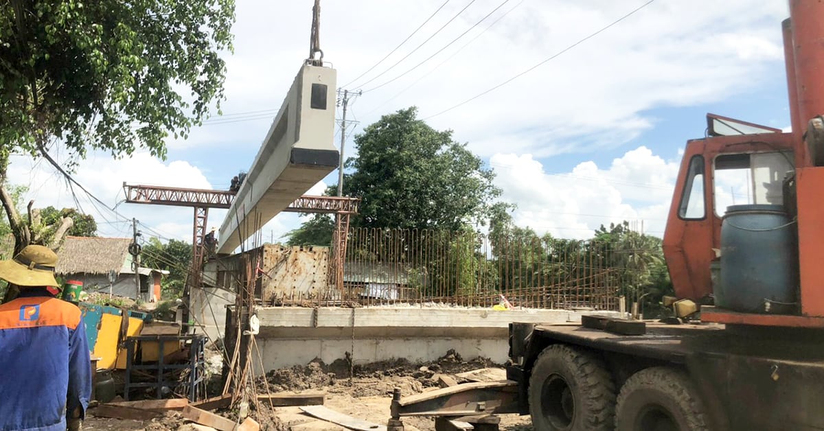 Vận Chuyển Lao Lắp Bằng Đường Bộ