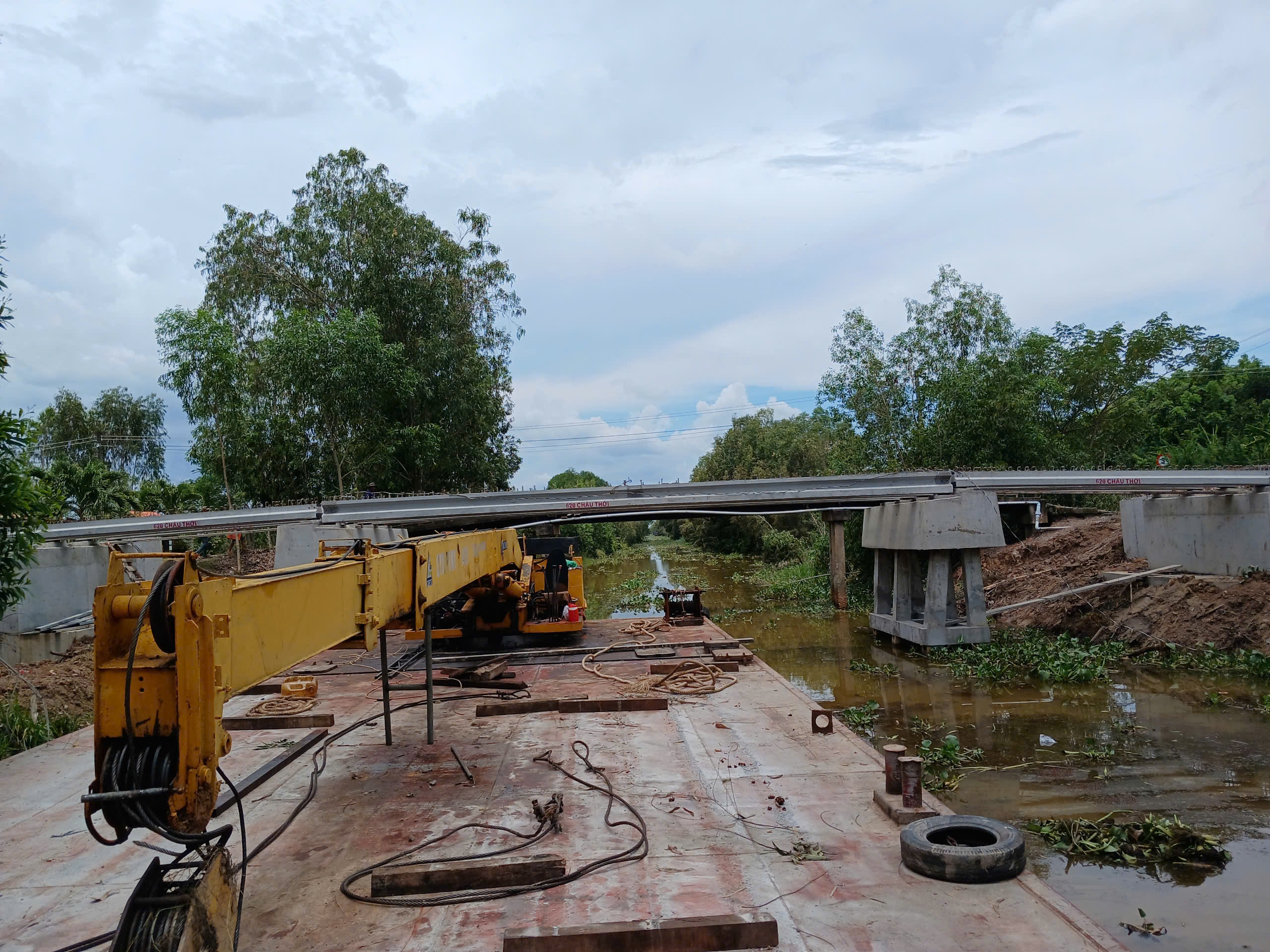 Cầu Kênh T5, huyện Thạnh Hoá, tỉnh Long An